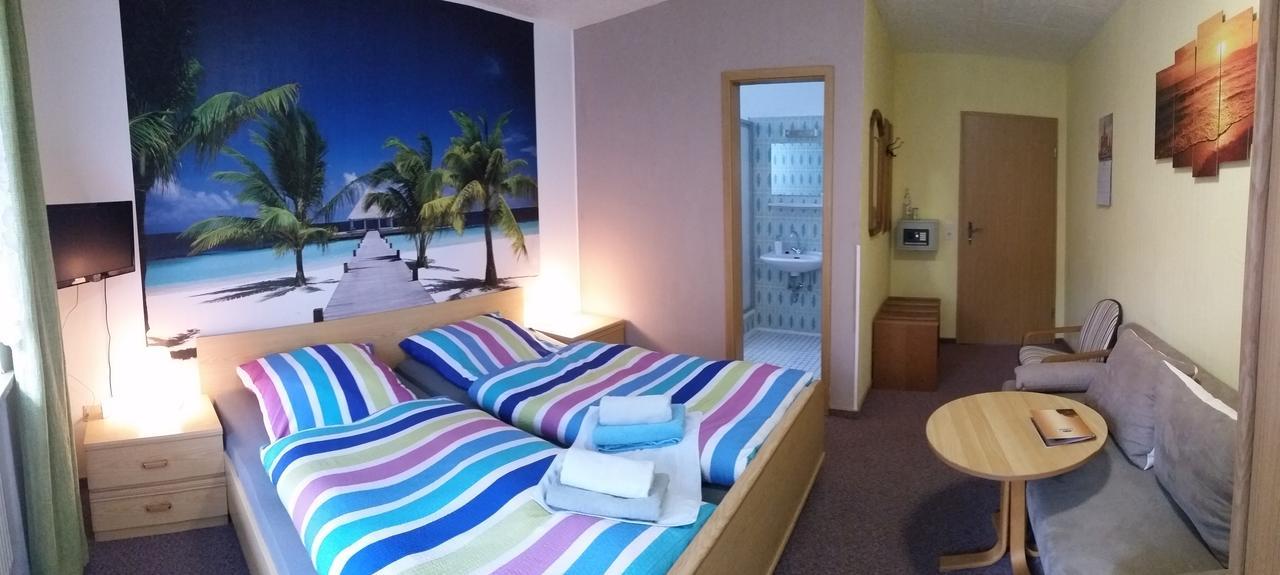 Hotel-Pension Dressel Варменштайнах Экстерьер фото